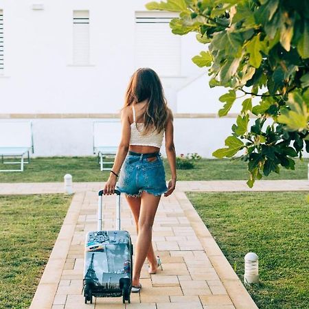 B&B Domus Terra Mare Торре-Сан-Джованни-Удженто Экстерьер фото