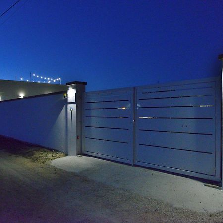 B&B Domus Terra Mare Торре-Сан-Джованни-Удженто Экстерьер фото