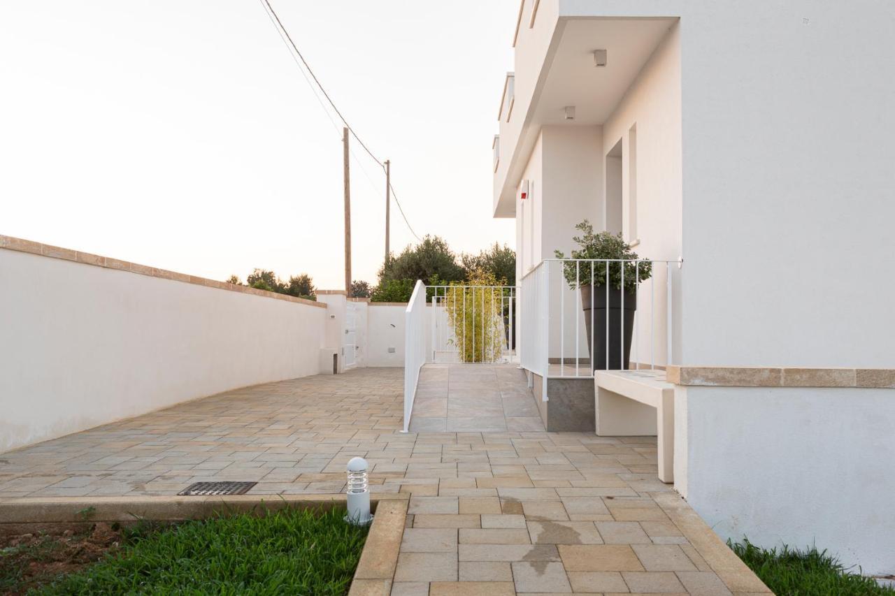 B&B Domus Terra Mare Торре-Сан-Джованни-Удженто Экстерьер фото