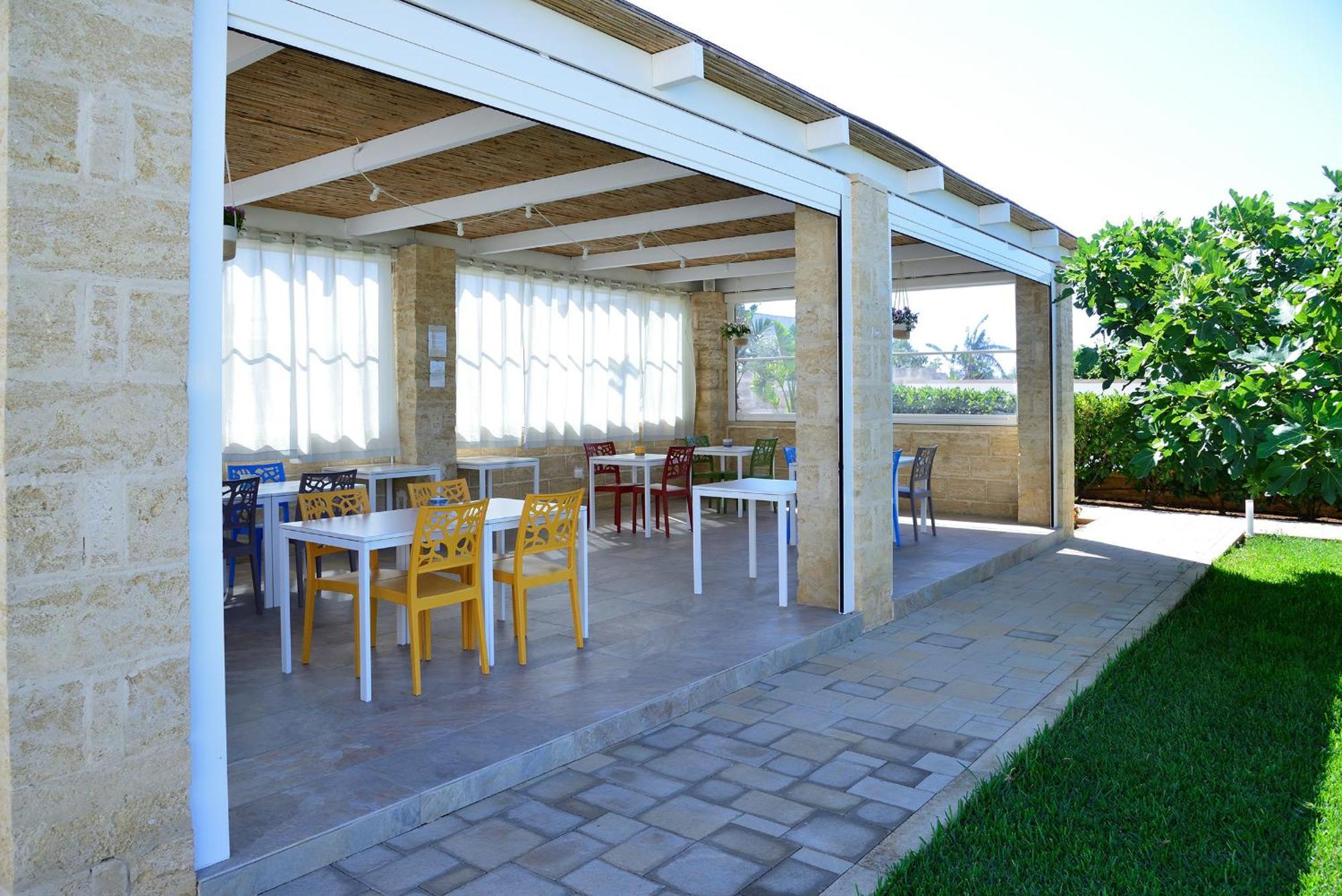 B&B Domus Terra Mare Торре-Сан-Джованни-Удженто Экстерьер фото